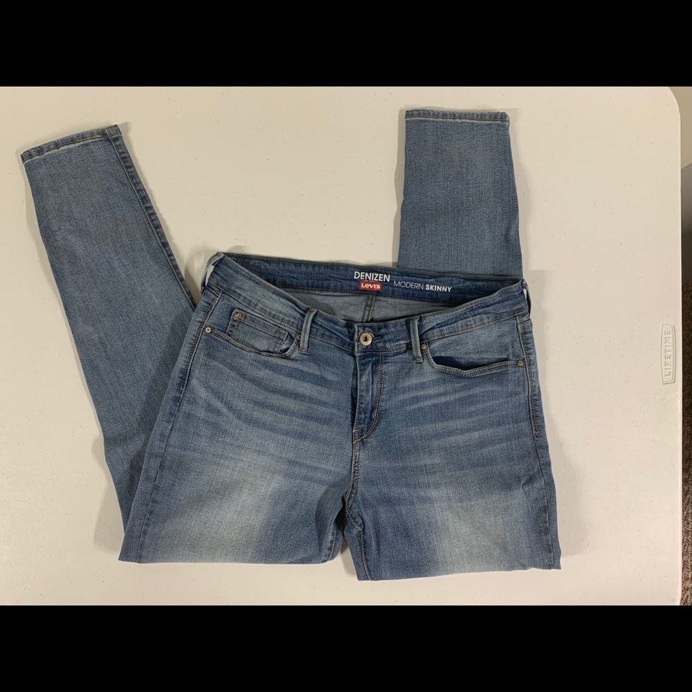 Jeans - Picture 4 of 6